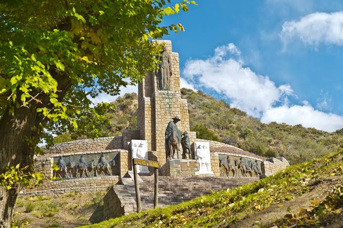 Valle de Uco y Manzano Histórico: Vino, Paisajes e Historia 3