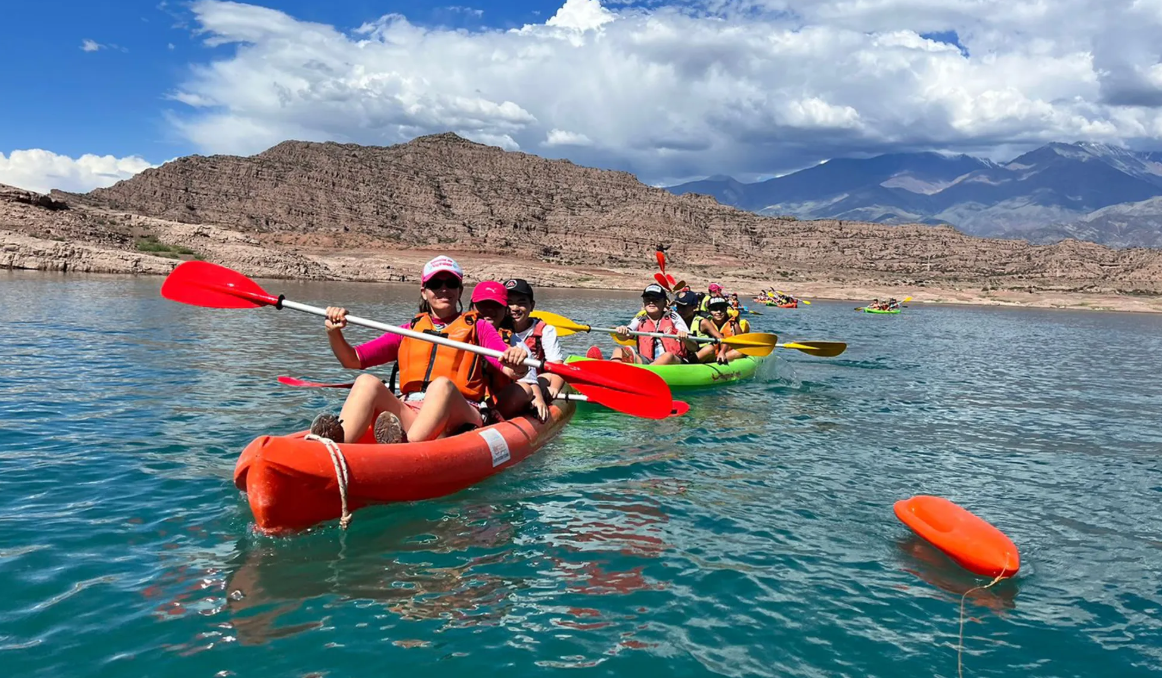 Kayak en Dique de Montaña 2