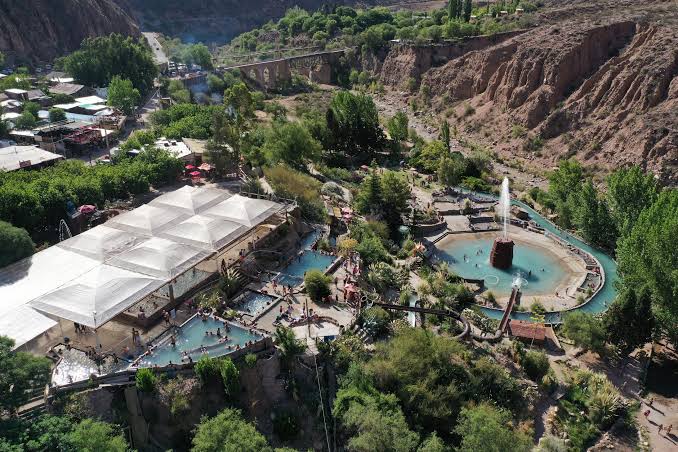 Termas de Cacheuta: Parque de Agua Termal 2
